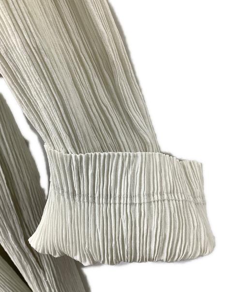 ISSEY MIYAKE（イッセイミヤケ）ISSEY MIYAKE (イッセイミヤケ) 長袖ワンピース ライトグレー サイズ:Mの古着・服飾アイテム