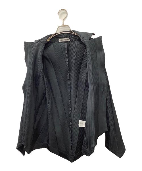ISSEY MIYAKE（イッセイミヤケ）ISSEY MIYAKE (イッセイミヤケ) ジャケット ブラック サイズ:3の古着・服飾アイテム