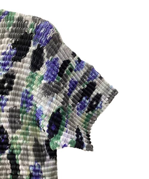 ISSEY MIYAKE（イッセイミヤケ）ISSEY MIYAKE (イッセイミヤケ) 半袖カットソー マルチカラー サイズ:Mの古着・服飾アイテム
