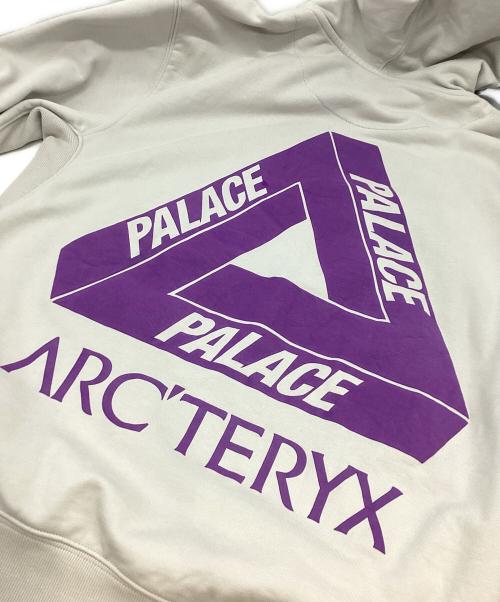 ARC'TERYX（アークテリクス）ARC'TERYX (アークテリクス) PALACE (パレス) コラボプルオーバーパーカ グレー サイズ:Mの古着・服飾アイテム