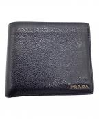 PRADAプラダ）の古着「2つ折り財布」｜ブラック
