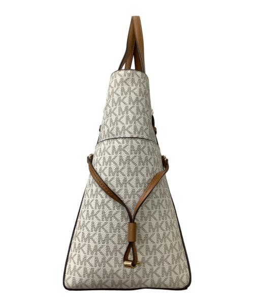 MICHAEL KORS（マイケルコース）MICHAEL KORS (マイケルコース) MKシグネイチャー ベージュ×ブラウン 未使用品の古着・服飾アイテム