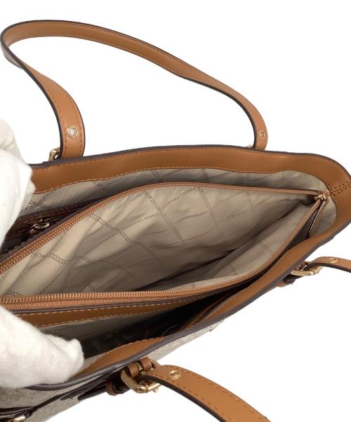 MICHAEL KORS（マイケルコース）MICHAEL KORS (マイケルコース) MKシグネイチャー ベージュ×ブラウン 未使用品の古着・服飾アイテム
