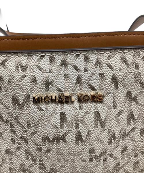 MICHAEL KORS（マイケルコース）MICHAEL KORS (マイケルコース) MKシグネイチャー ベージュ×ブラウン 未使用品の古着・服飾アイテム