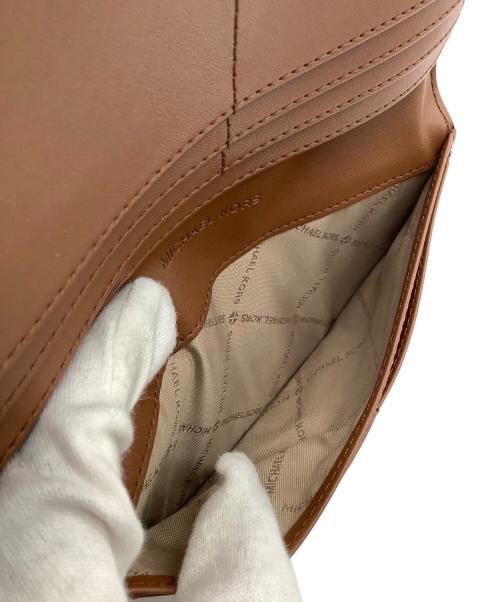 MICHAEL KORS（マイケルコース）MICHAEL KORS (マイケルコース) CARSON スナップ ウォレット ラージの古着・服飾アイテム