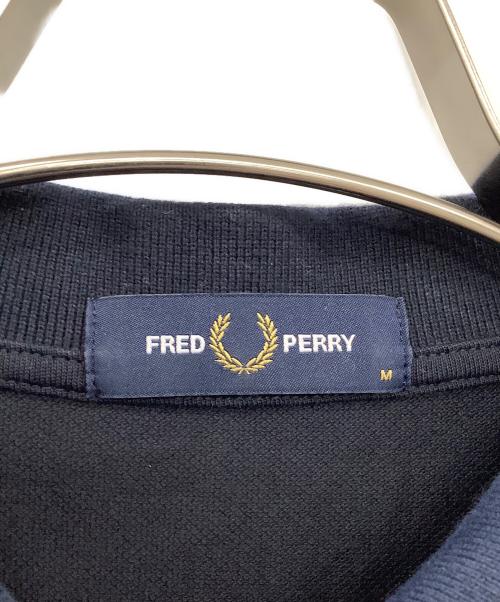 FRED PERRY（フレッドペリー）FRED PERRY (フレッドペリー) ポロシャツ ネイビー サイズ:Mの古着・服飾アイテム