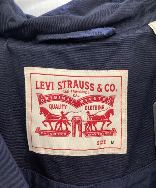 LEVI'S（リーバイス）LEVI'S (リーバイス) トレンチコート ネイビー サイズ:LEVI'S size M 未使用品の古着・服飾アイテム