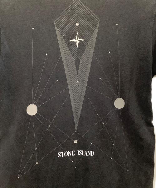 STONE ISLAND（ストーンアイランド）STONE ISLAND (ストーンアイランド) Tシャツ グレー サイズ:Sの古着・服飾アイテム