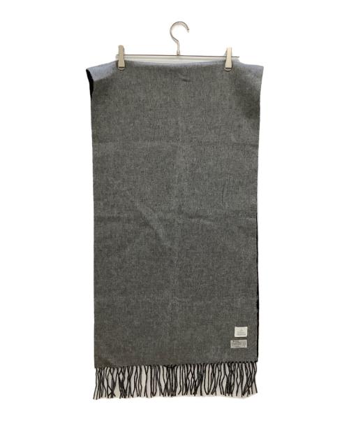 Vivienne Westwood（ヴィヴィアンウエストウッド）Vivienne Westwood (ヴィヴィアンウエストウッド) マフラー ブラック×グレーの古着・服飾アイテム