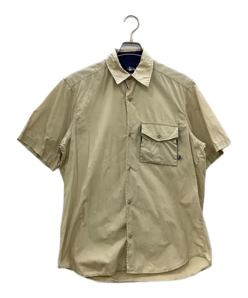 stussy（ステューシー）stussy (ステューシー) 半袖シャツ ベージュ サイズ:Mの古着・服飾アイテム
