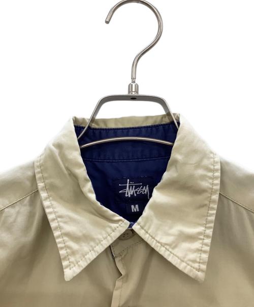 stussy（ステューシー）stussy (ステューシー) 半袖シャツ ベージュ サイズ:Mの古着・服飾アイテム