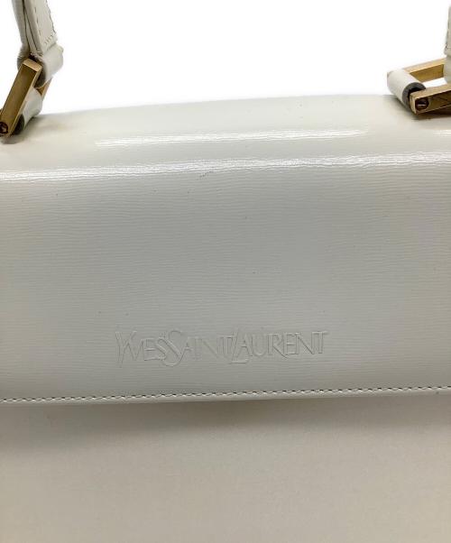 Yves Saint Laurent（イヴサンローラン）Yves Saint Laurent (イヴサンローラン) ハンドバッグ アイボリーの古着・服飾アイテム