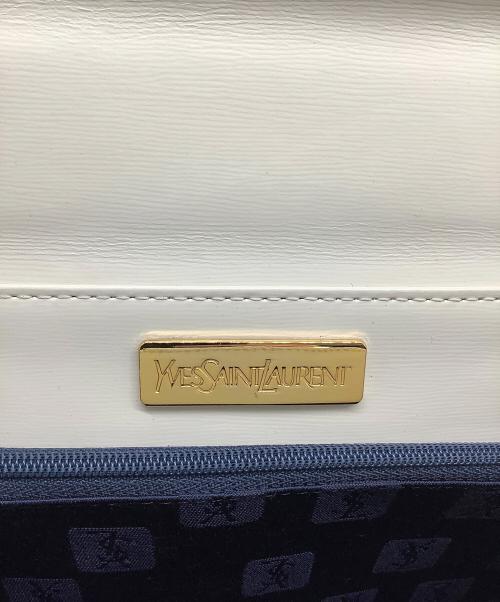 Yves Saint Laurent（イヴサンローラン）Yves Saint Laurent (イヴサンローラン) ハンドバッグ アイボリーの古着・服飾アイテム