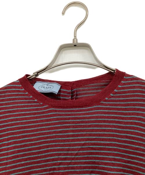 PRADA（プラダ）PRADA (プラダ) 薄手ニット レッド×ブルー サイズ:38の古着・服飾アイテム