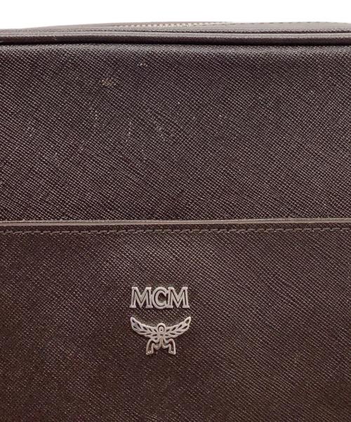 MCM（エムシーエム）MCM (エムシーエム) ショルダーバッグ ブラウンの古着・服飾アイテム