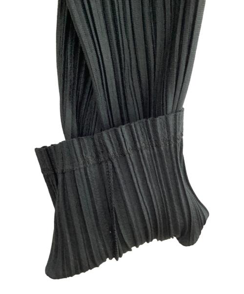 PLEATS PLEASE（プリーツプリーズ）PLEATS PLEASE (プリーツプリーズ) ロールネック ブラック サイズ:2の古着・服飾アイテム