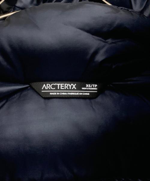 ARC'TERYX（アークテリクス）ARC'TERYX (アークテリクス) THERME PARKA ネイビー サイズ:XSの古着・服飾アイテム