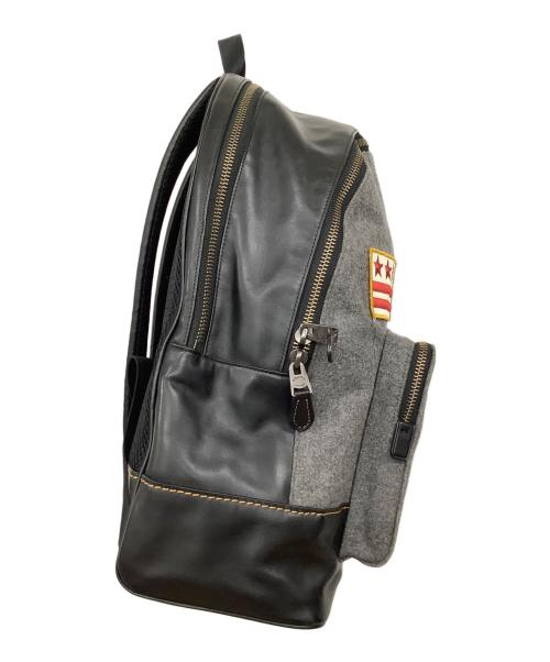 COACH（コーチ）COACH (コーチ) リュック ブラック×グレーの古着・服飾アイテム