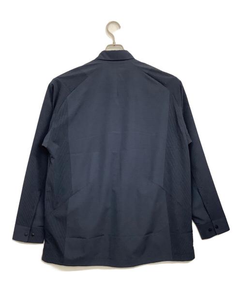 DESCENTE ALLTERRAIN（デザイント オルテライン）DESCENTE ALLTERRAIN (デザイント オルテライン) 長袖シャツ ネイビー サイズ:JP O  /US Lの古着・服飾アイテム