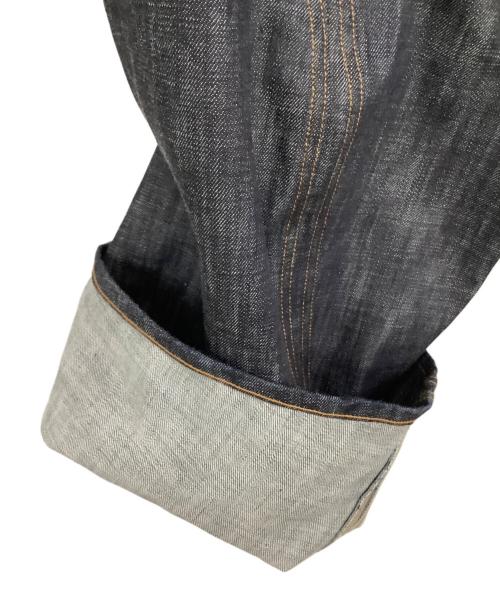 NVRFRGT（ネヴァーフォーゲット）NVRFRGT (ネヴァーフォーゲット) 3D TWISTED WIDE LEG JEANS インディゴ サイズ:2の古着・服飾アイテム