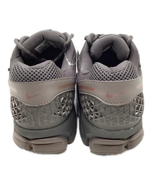 NIKE（ナイキ）NIKE (ナイキ) ZOOM VOMERO 5 