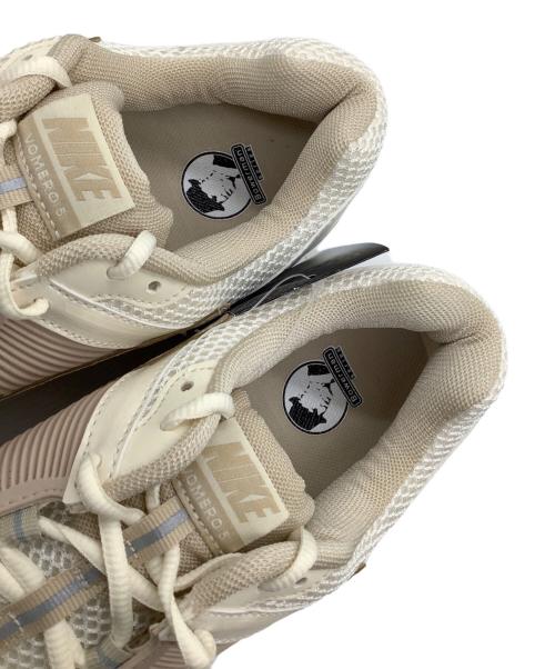 NIKE（ナイキ）NIKE (ナイキ) W Zoom Vomero 5（ウィメンズ ズーム ボメロ 5） ホワイト サイズ:US12 未使用品の古着・服飾アイテム