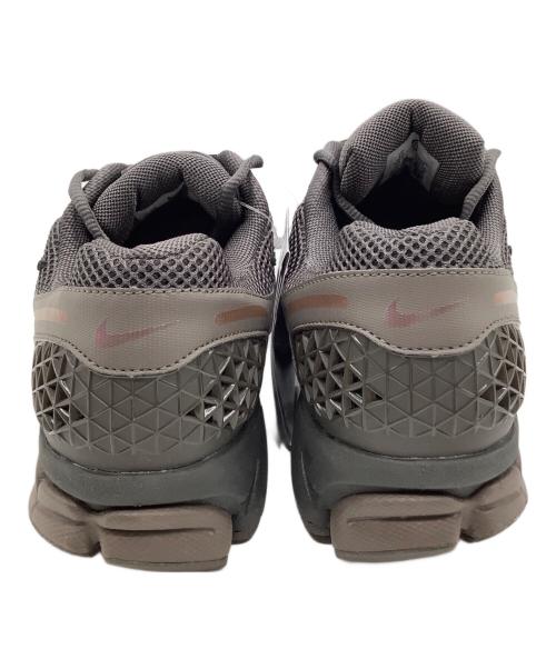 NIKE（ナイキ）NIKE (ナイキ) ZOOM VOMERO 5 