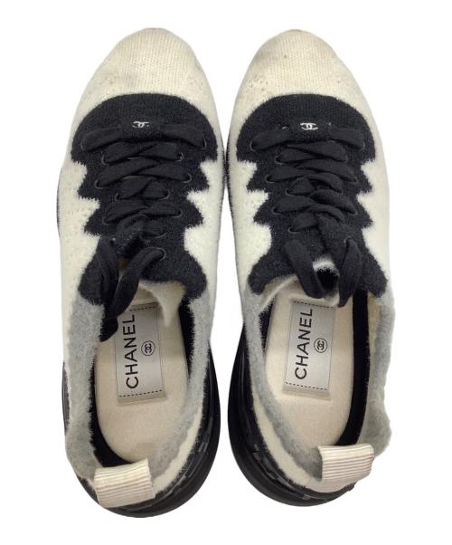 CHANEL（シャネル）CHANEL (シャネル) ローカットスニーカー ホワイト×ブラック サイズ:38の古着・服飾アイテム