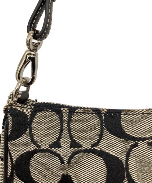 COACH（コーチ）COACH (コーチ) シグネチャー ハンドポーチ グレー×ブラックの古着・服飾アイテム