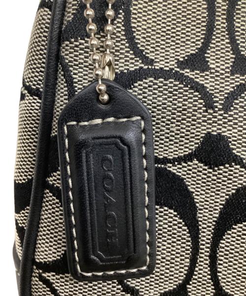 COACH（コーチ）COACH (コーチ) シグネチャー ハンドポーチ グレー×ブラックの古着・服飾アイテム