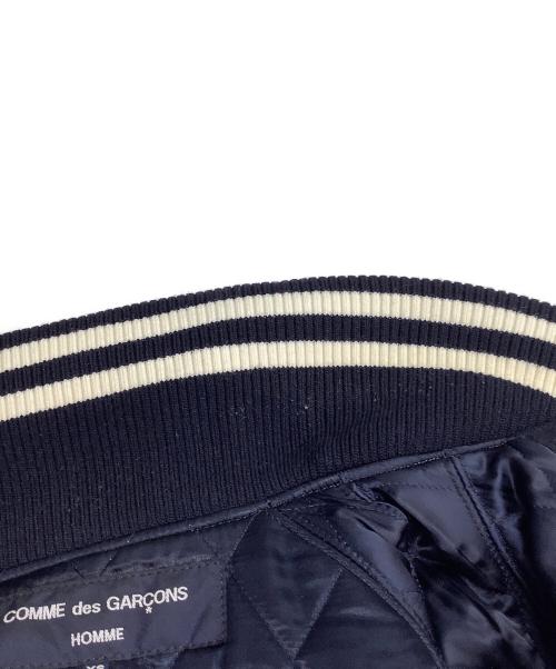 COMME des GARCONS HOMME（コムデギャルソン オム）COMME des GARCONS HOMME (コムデギャルソン オム) gim (ジム) スタジャン ネイビー サイズ:XSの古着・服飾アイテム