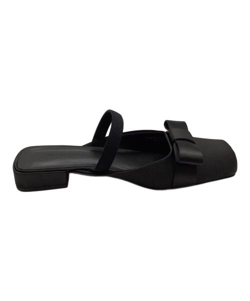 CHARLES & KEITH（チャールズアンドキース）CHARLES & KEITH (チャールズアンドキース) Brantley ブラントリー ボウ ミュール ブラック サイズ:39の古着・服飾アイテム