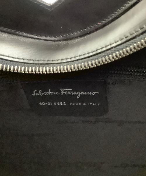 Salvatore Ferragamo（サルヴァトーレ フェラガモ）Salvatore Ferragamo (サルヴァトーレ フェラガモ) ガンチーニワンハンドルバッグ ブラックの古着・服飾アイテム