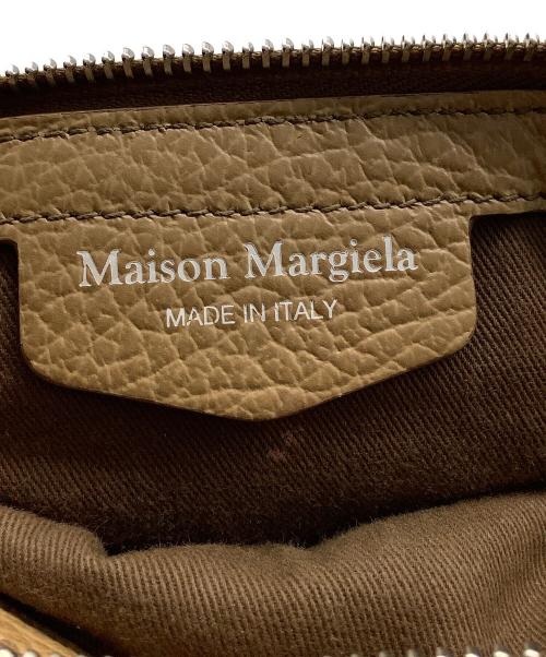 Maison Margiela（メゾンマルジェラ）Maison Margiela (メゾンマルジェラ) 5AC Classique Mini ベージュの古着・服飾アイテム