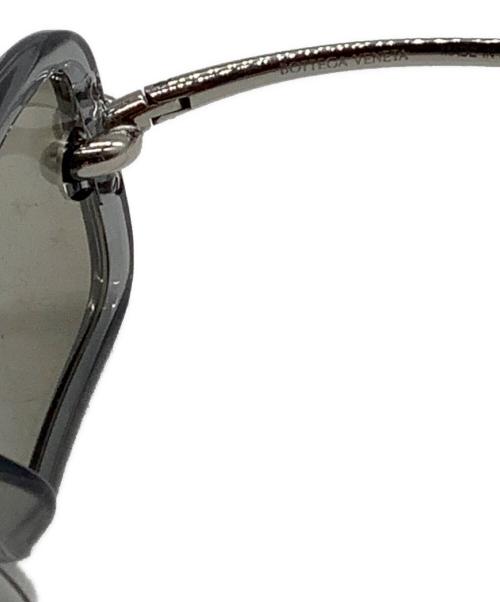 BOTTEGA VENETA（ボッテガベネタ）BOTTEGA VENETA (ボッテガベネタ) サングラス シルバー サイズ:56□14の古着・服飾アイテム