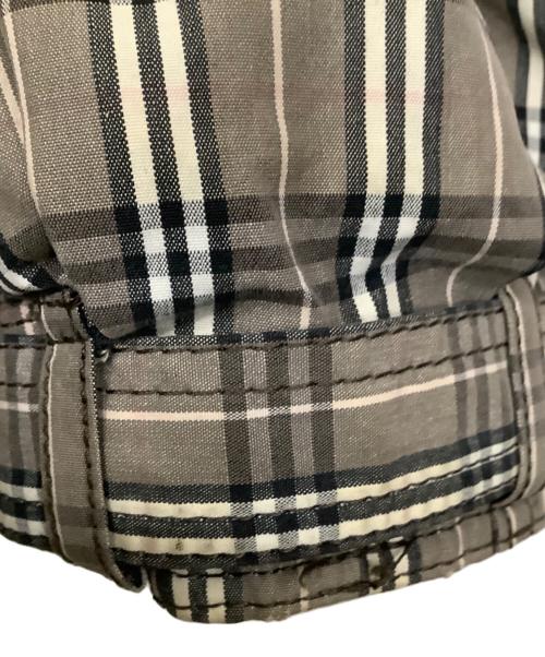 BURBERRY BLUE LABEL（バーバリー ブルー レーベル）BURBERRY BLUE LABEL (バーバリー ブルー レーベル) トレンチコート グレー×ライトピンク サイズ:38の古着・服飾アイテム