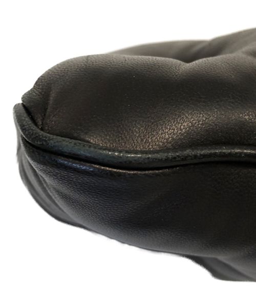 Maison Margiela（メゾンマルジェラ）Maison Margiela (メゾンマルジェラ) グラムスラムショルダーバッグ ブラックの古着・服飾アイテム