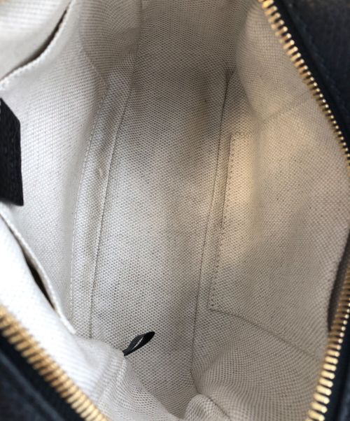 GUCCI（グッチ）GUCCI (グッチ) レザーショルダーバッグ ブラックの古着・服飾アイテム