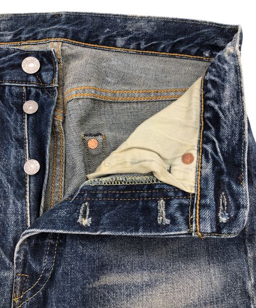 LEVI'S（リーバイス）LEVI'S (リーバイス) ボタンフライデニムパンツ インディゴ サイズ:71cm (W28)の古着・服飾アイテム