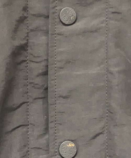 WHITE MOUNTAINEERING（ホワイトマウンテ二アニング）WHITE MOUNTAINEERING (ホワイトマウンテ二アニング) シャツ ブラック サイズ:SIZE 1の古着・服飾アイテム