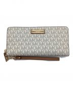 MICHAEL KORSマイケル・コース）の古着「ラウンドファスナー財布」｜アイボリー