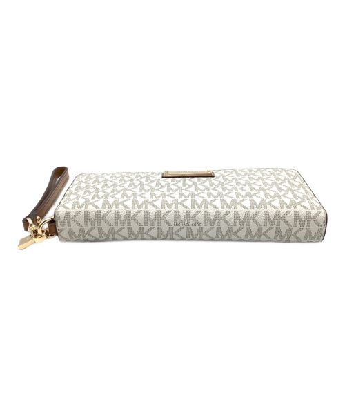 MICHAEL KORS（マイケル・コース）MICHAEL KORS (マイケルコース) ラウンドファスナー財布 アイボリーの古着・服飾アイテム