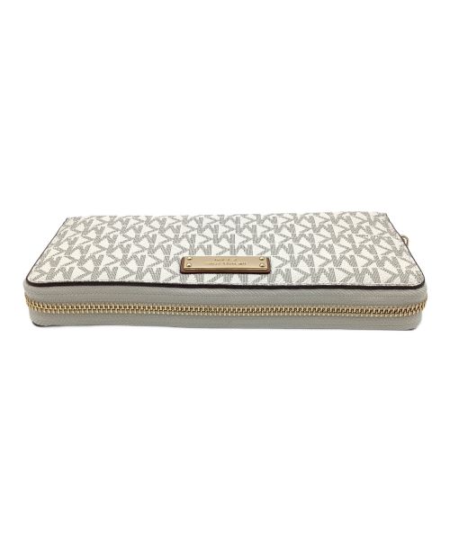 MICHAEL KORS（マイケル・コース）MICHAEL KORS (マイケルコース) ラウンドファスナー財布 アイボリーの古着・服飾アイテム