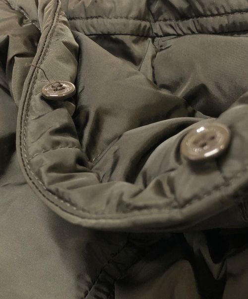 MONCLER（モンクレール）MONCLER (モンクレール) ダウンジャケット ブラック×グリーン サイズ:2の古着・服飾アイテム
