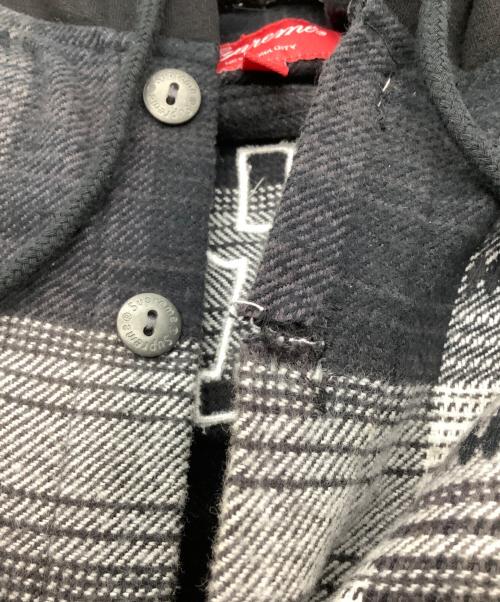 SUPREME（シュプリーム）SUPREME (シュプリーム) シャツ ブラック×グレー サイズ:SIZE Mの古着・服飾アイテム