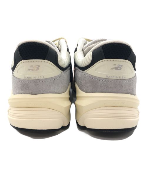 NEW BALANCE（ニューバランス）NEW BALANCE (ニューバランス) 990 V6　スニーカー ホワイト×グレー サイズ:SIZE 28cm 未使用品の古着・服飾アイテム