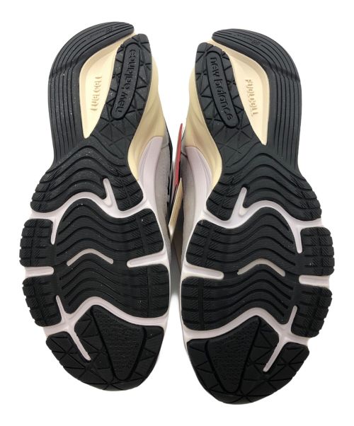 NEW BALANCE（ニューバランス）NEW BALANCE (ニューバランス) 990 V6　スニーカー ホワイト×グレー サイズ:SIZE 28cm 未使用品の古着・服飾アイテム