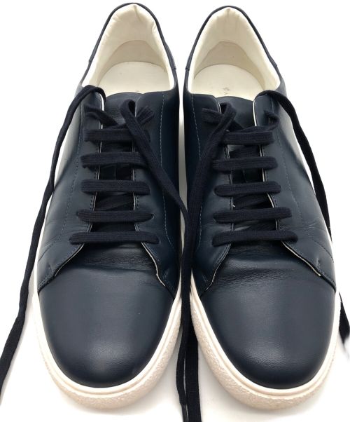 ANYA HINDMARCH（アニヤ・ハインドマーチ）ANYA HINDMARCH (アニヤハインドマーチ) スニーカー ネイビー×ホワイト サイズ:SIZE 44の古着・服飾アイテム