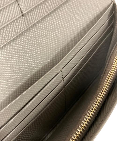 PRADA（プラダ）PRADA (プラダ) 長財布 グレーの古着・服飾アイテム