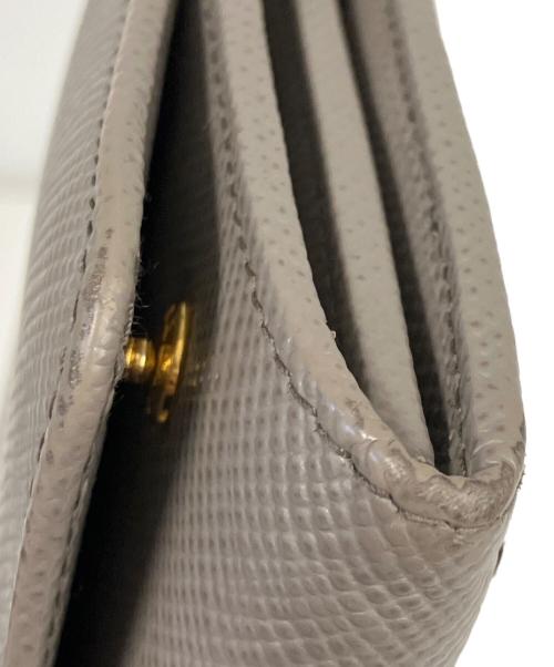 PRADA（プラダ）PRADA (プラダ) 長財布 グレーの古着・服飾アイテム